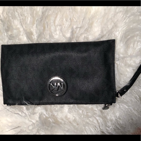 Michael Kors Handbags - MK clutch